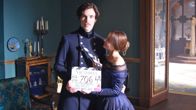 Man woman period clothing blue free wallpaper for desktop - medium preview image