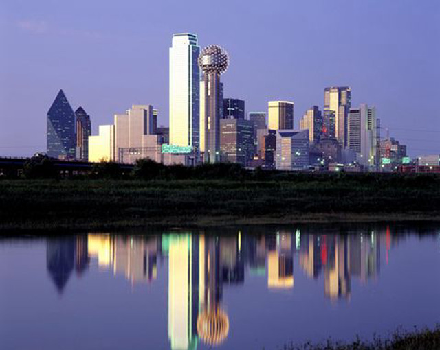 City skyline lake water tower free wallpaper for desktop - medium preview image