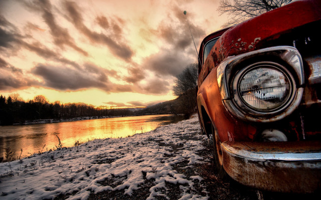 Red car sunset lake cloudy free wallpaper for desktop - medium preview image
