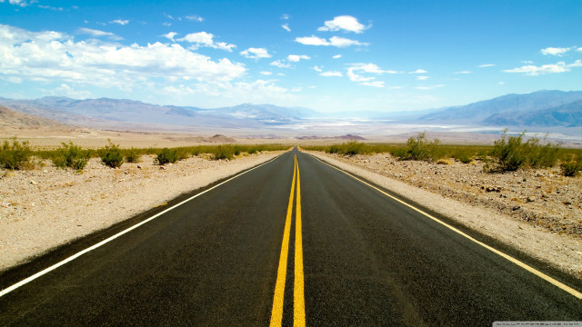 Desert road mountains blue sky free wallpaper for desktop - medium preview image