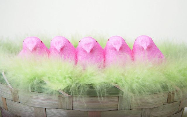 Basket pink green eggs green free wallpaper for desktop - medium preview image