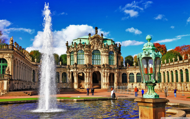 Fountain building people architecture skyline free wallpaper for desktop - medium preview image