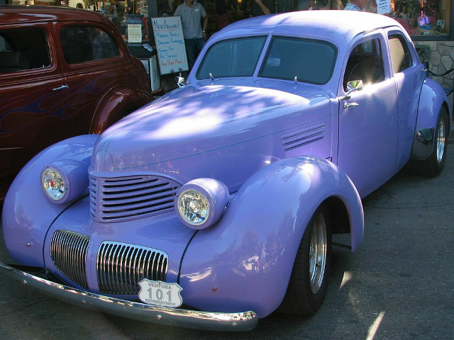 Purple car red car street free wallpaper for desktop - medium preview image