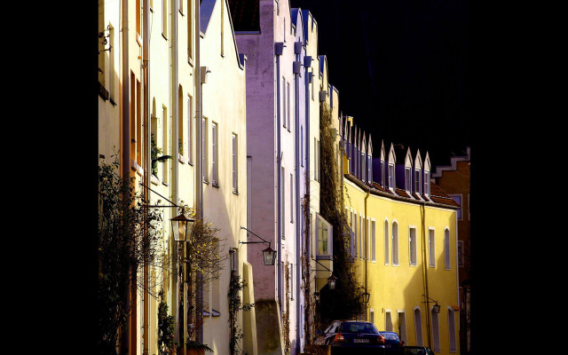 Car city night building berndfasching free wallpaper for desktop - medium preview image