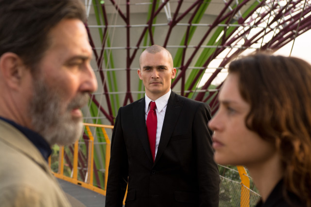 Man suit tie woman black #3 free wallpaper for desktop - medium preview image