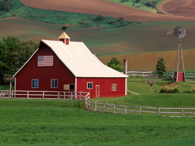 Red barn windmill green field free wallpaper for desktop - medium preview image