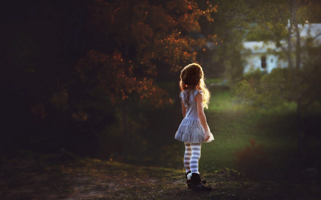 Little girl dress striped tights free wallpaper for desktop - medium preview image