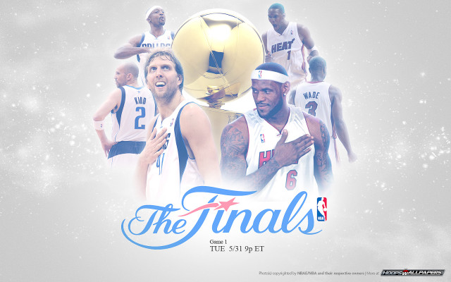 Men group trophy basketball court free wallpaper for desktop - medium preview image