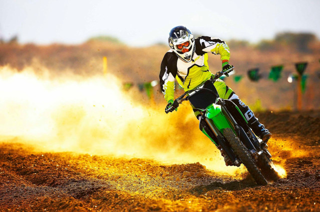 Dirt bike track dust rider free wallpaper for desktop - medium preview image