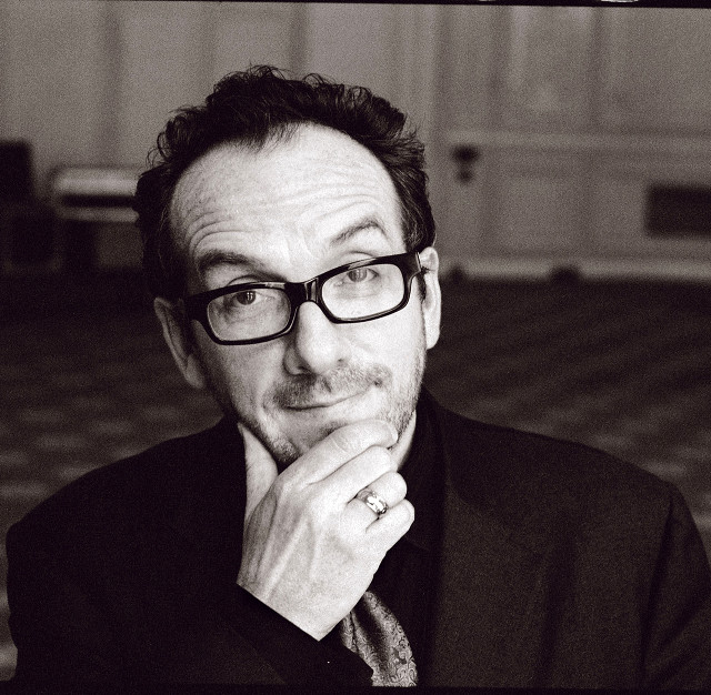 Man glasses tie chin portrait free wallpaper for tablet - medium preview image