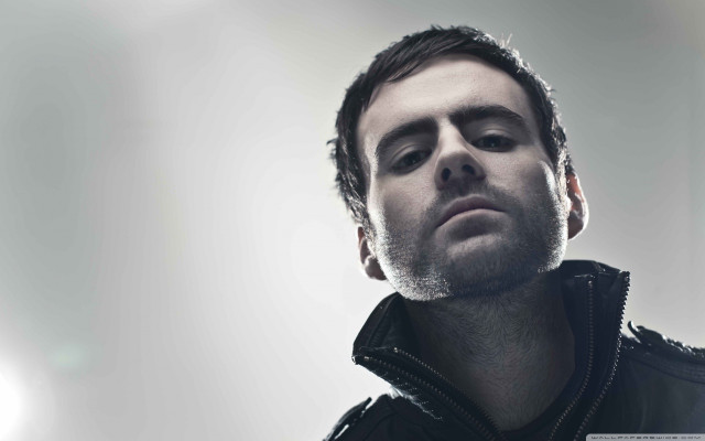 Bearded man black jacket sky free wallpaper for desktop - medium preview image