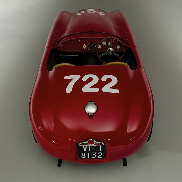 Red race car number #722 free wallpaper for tablet - medium preview image