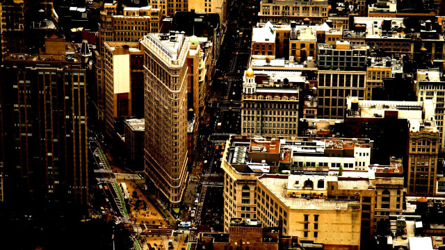Tokyo cityscape ferriswheel night starry free wallpaper for desktop - medium preview image