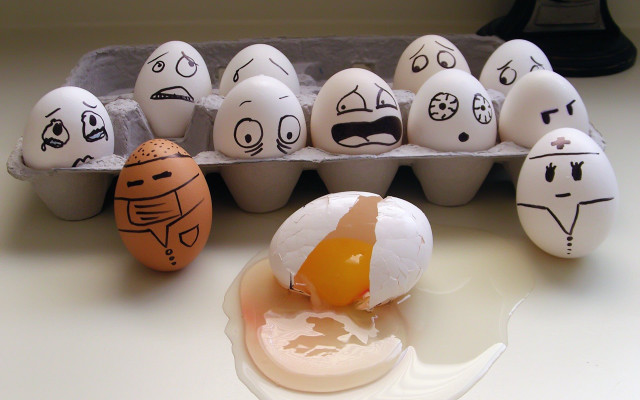 Carton eggs faces drawn egg #2 free wallpaper for desktop - medium preview image