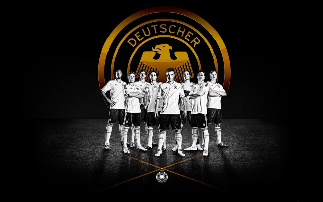 Womens soccer players german emblem free wallpaper for desktop - medium preview image