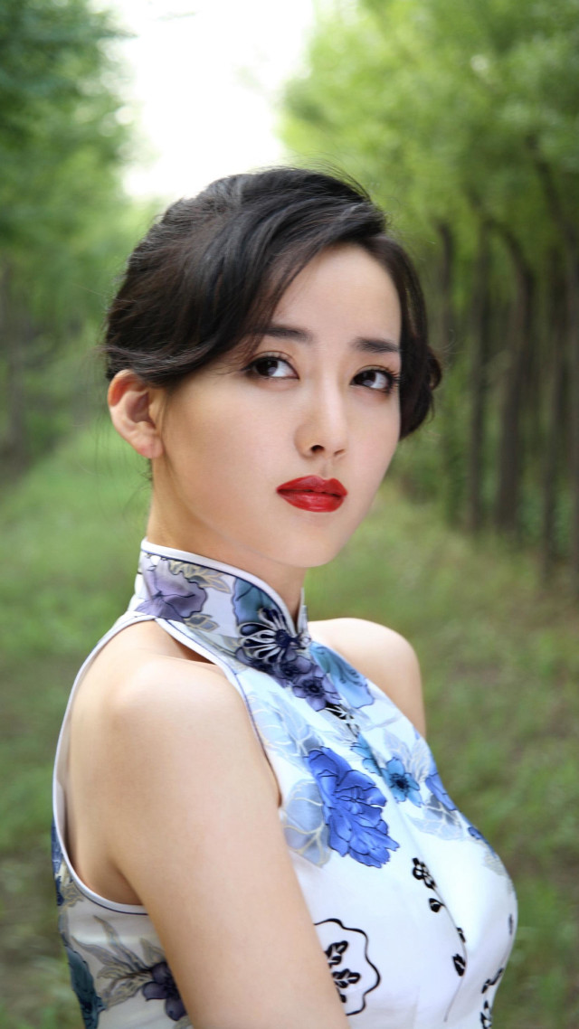 Woman dress woods portrait chinese free wallpaper for mobile - medium preview image