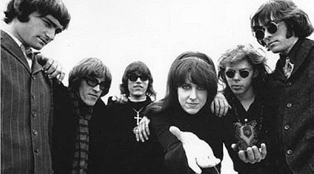 Group people standing building clock #8 free wallpaper for desktop - medium preview image