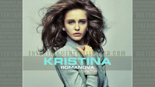 Kristiana roma fashion photography long free wallpaper for desktop - medium preview image