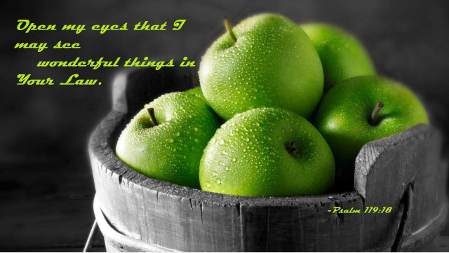 Wooden bucket green apples still free wallpaper for desktop - medium preview image