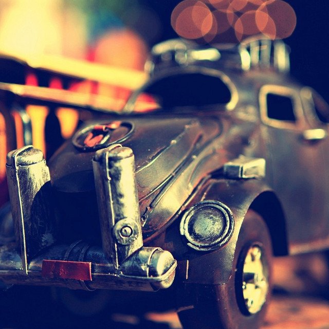 Toy car table blurry background free wallpaper for tablet - medium preview image