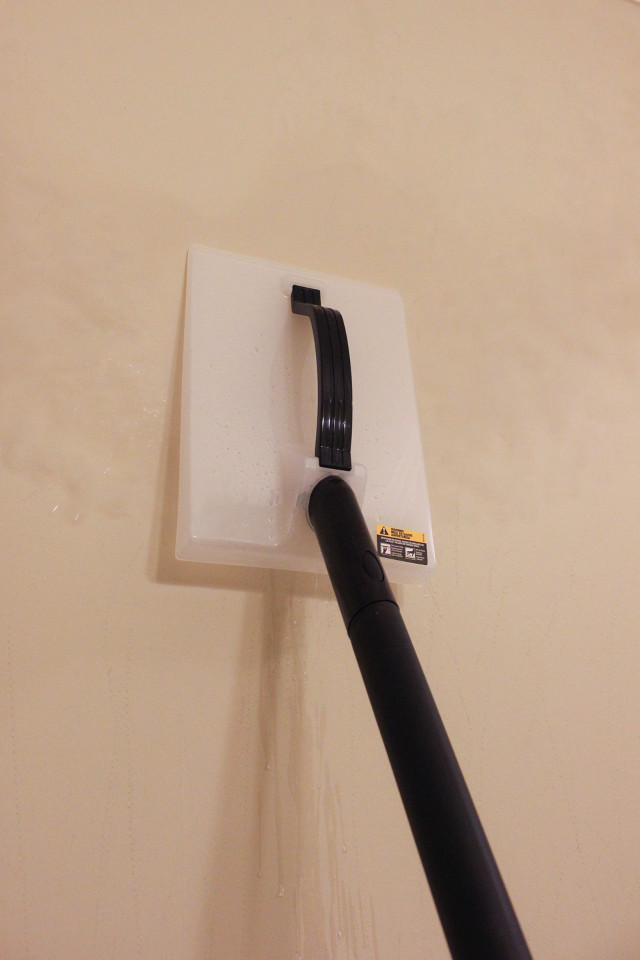 Black handle white square object free wallpaper for mobile - medium preview image