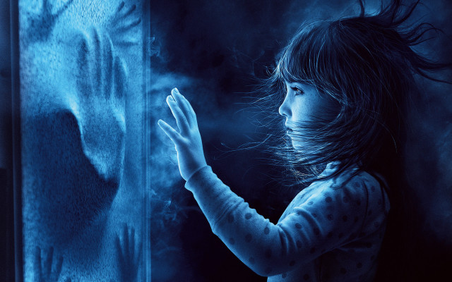 Little girl blue wall cat free wallpaper for desktop - medium preview image