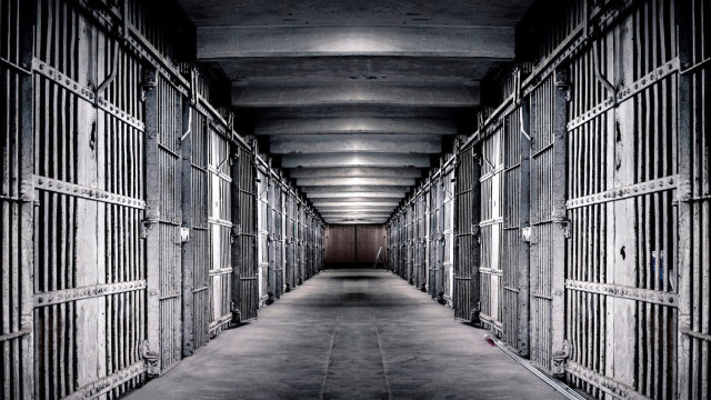 Long hallway empty bars light free wallpaper for desktop - medium preview image