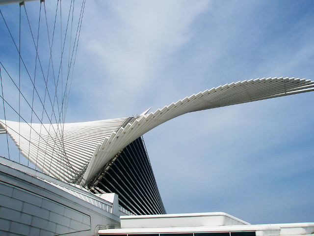 Large white building curved roof free wallpaper for desktop - medium preview image