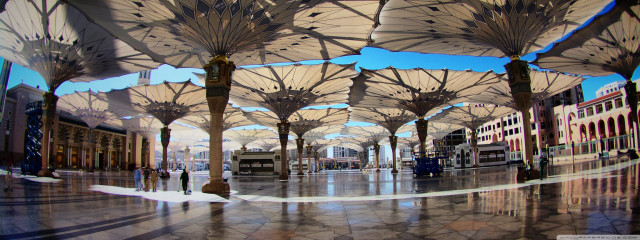 Umbrellas street corner rain weather free wallpaper for desktop - medium preview image