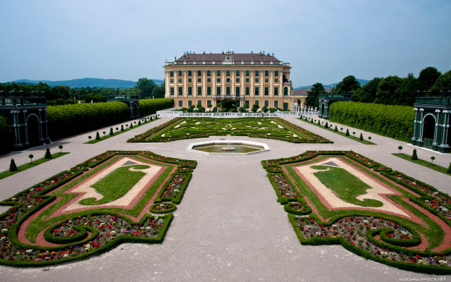 Large building garden fountain yard free wallpaper for desktop - medium preview image