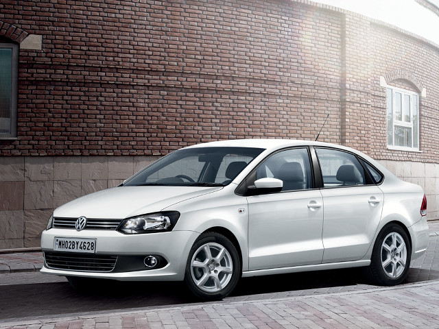 White car brick building fence free wallpaper for desktop - medium preview image