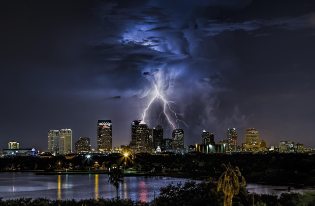 Lightning storm city night reflection free wallpaper for desktop - medium preview image