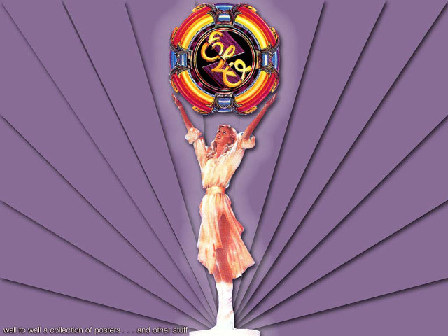 Woman tennis racquet purple background free wallpaper for desktop - medium preview image