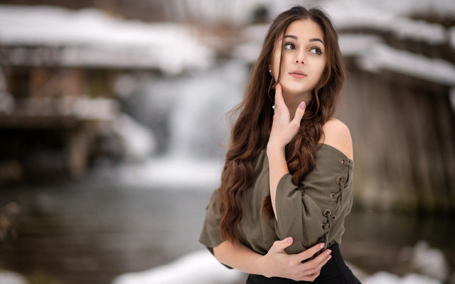 Elina karimova waterfall portrait blurry free wallpaper for desktop - medium preview image