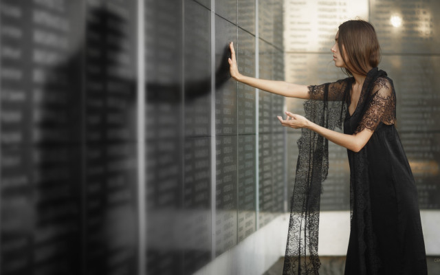 Woman writing wall black marker free wallpaper for desktop - medium preview image