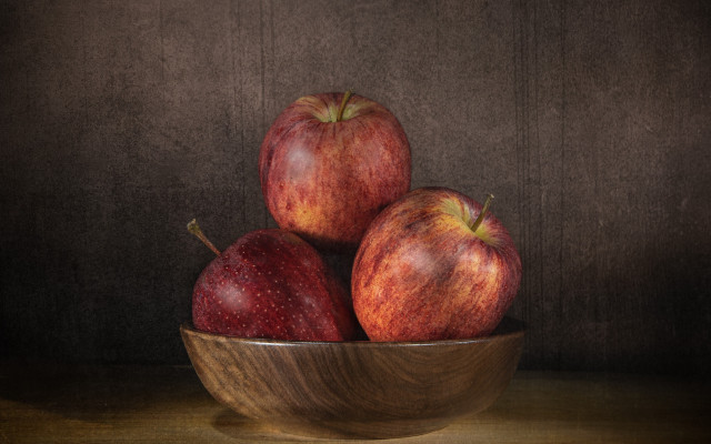 Three apples bowl table brown free wallpaper for desktop - medium preview image