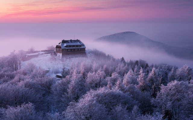 House hill trees fog sunset free wallpaper for desktop - medium preview image
