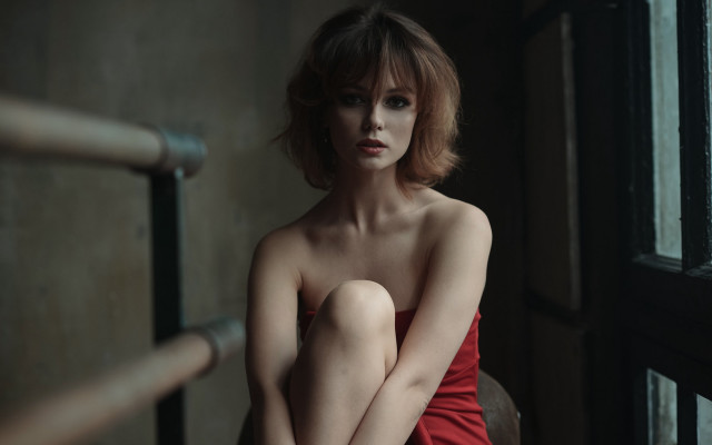 Red dress woman portrait indoor free wallpaper for desktop - medium preview image