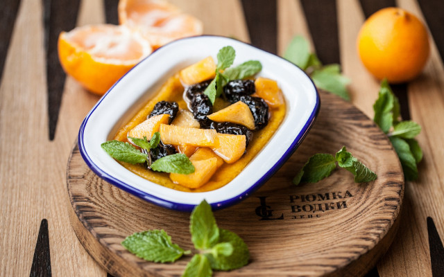 Fruit bowl mint oranges wooden free wallpaper for desktop - medium preview image