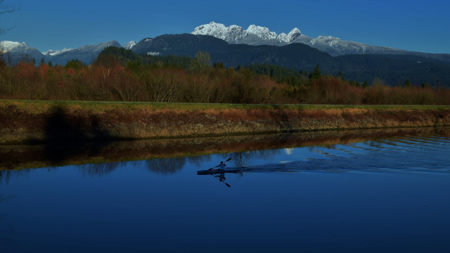 Vancouver mountains lake boat forest free wallpaper for desktop - medium preview image