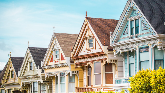Cityscape architecture skyline houses bushes free wallpaper for desktop - medium preview image