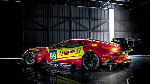 Red sports car yellow stripes free wallpaper for desktop - medium preview image