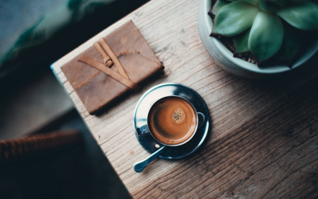 Coffee chocolate table plant minimalism free wallpaper for desktop - medium preview image