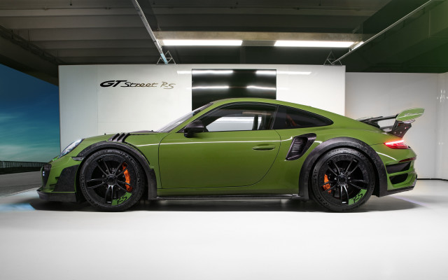 Green sports car garage white #2 free wallpaper for desktop - medium preview image
