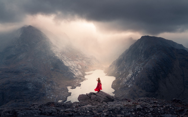 Woman red dress mountain sky free wallpaper for desktop - medium preview image