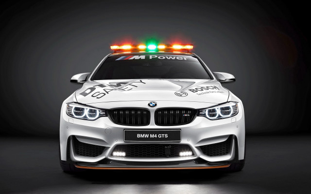 White bmw green red lights free wallpaper for desktop - medium preview image