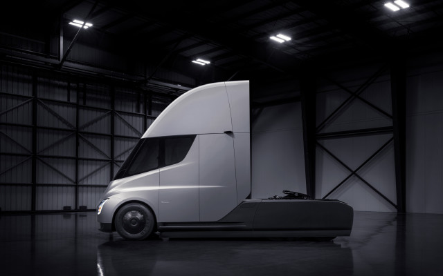 White semi truck garage panfuture free wallpaper for desktop - medium preview image