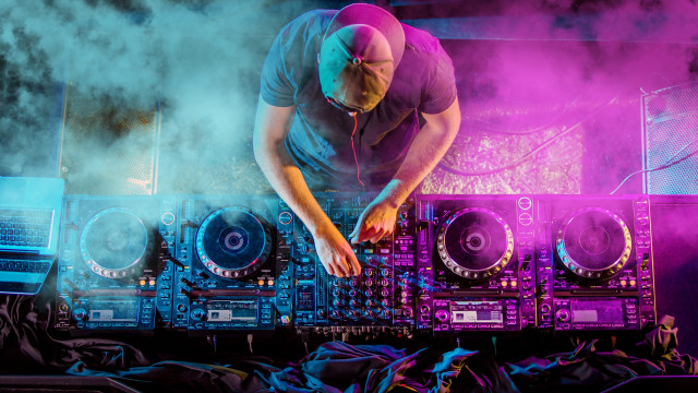 Dj mixing purple smoke neon free wallpaper for desktop - medium preview image