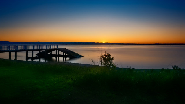 Hudson river sunset pier lake free wallpaper for desktop - medium preview image