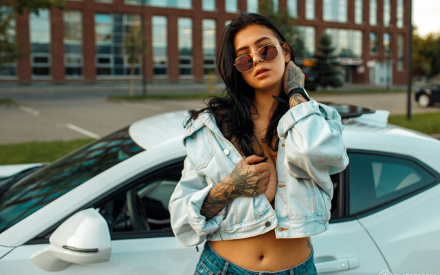 Woman tattoo car phone denim free wallpaper for desktop - medium preview image